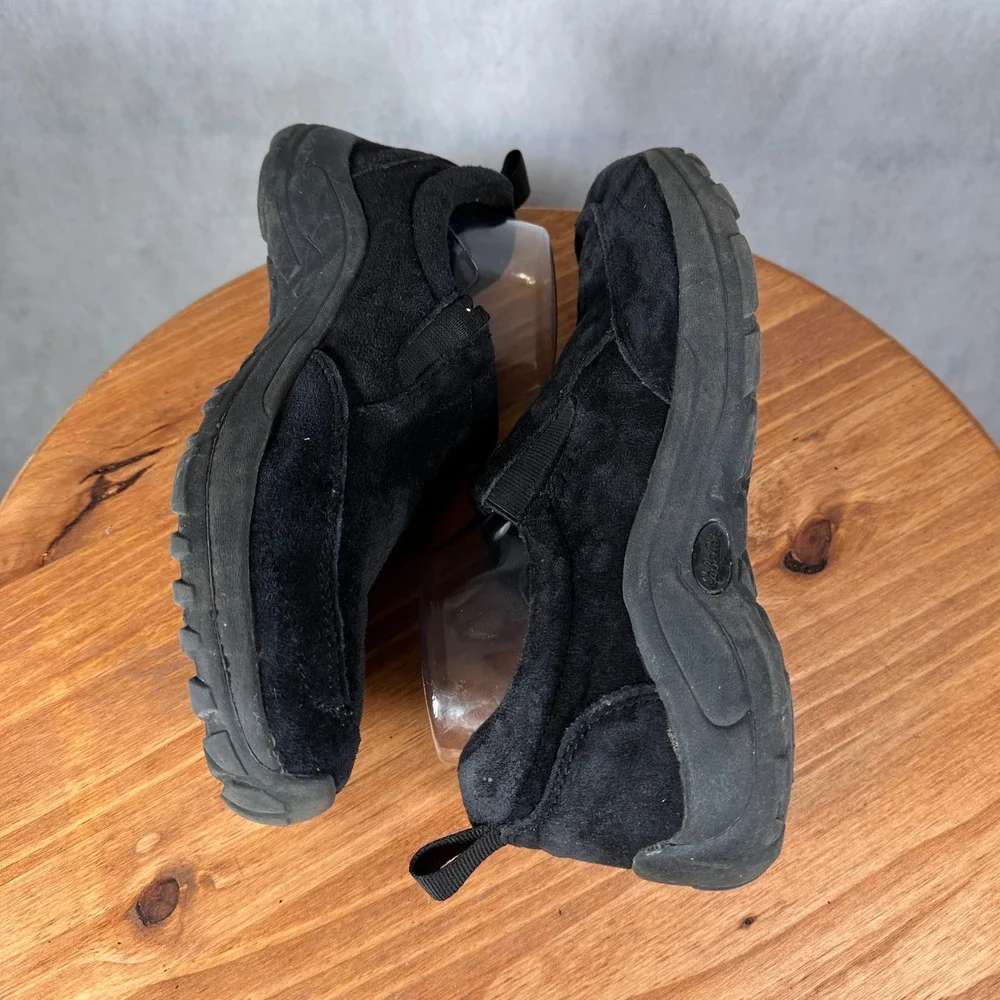 Cabelas Slip On Shoes Mens 10 Black Good Suede CS-3060B-01P Rugged Loafers